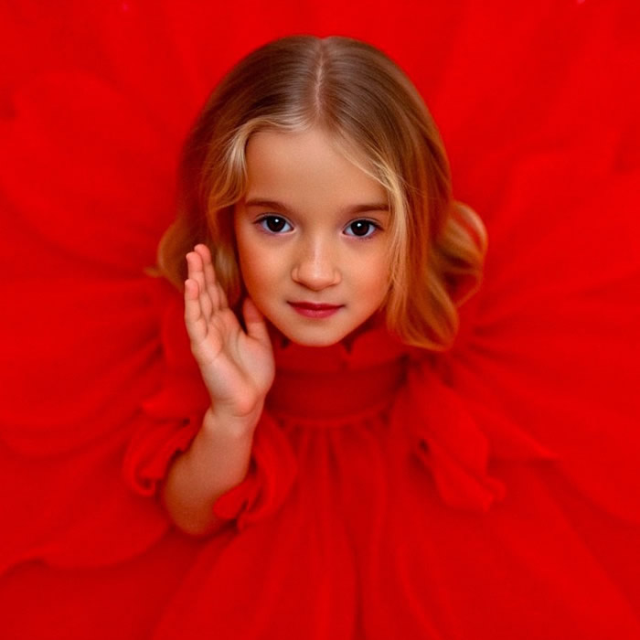 Катя Маркеданец