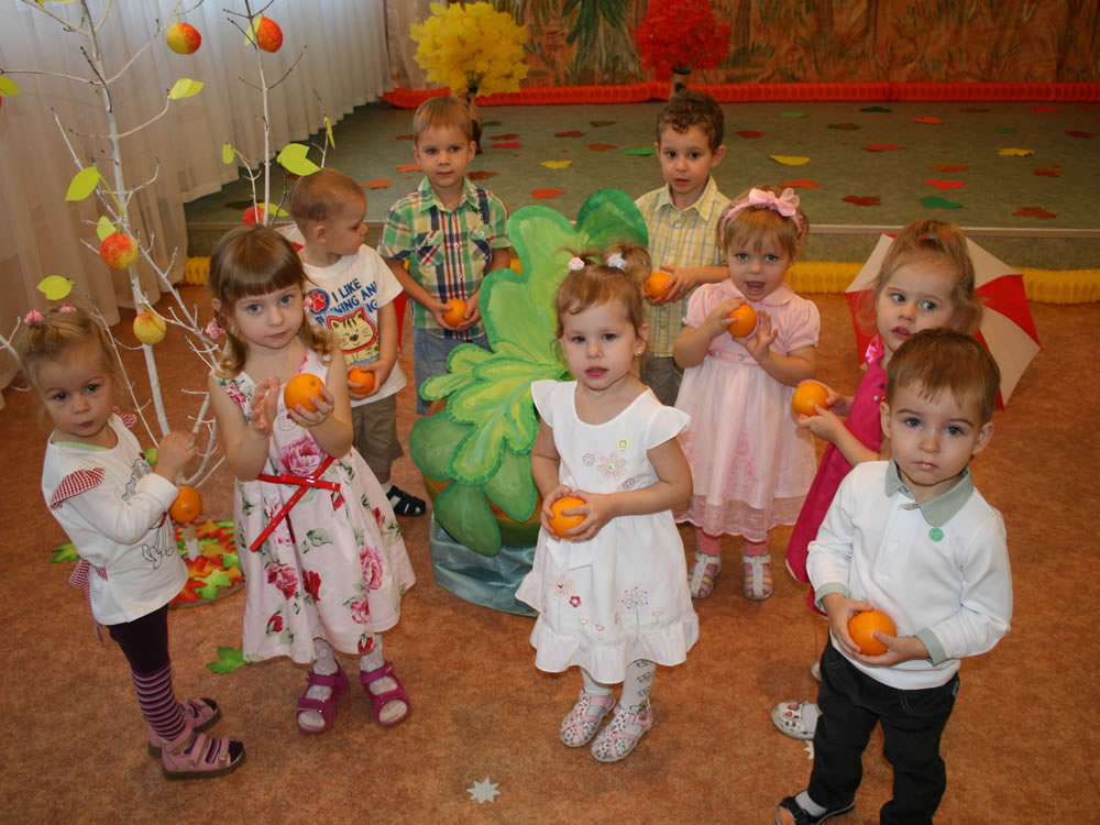 Фото с праздника осени в детском саду